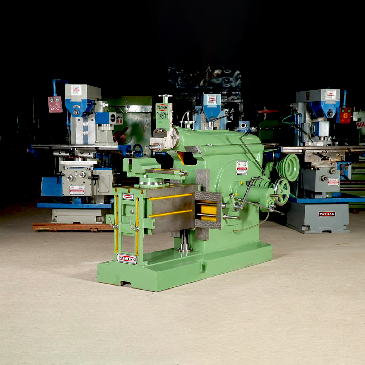 Heavy Duty Shaping Machine